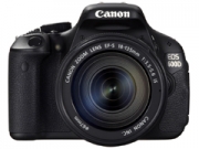 Canon EOS 600D + 18-135mm IS t�k�rreflexes digit�lis f�nyk�pez�g�p